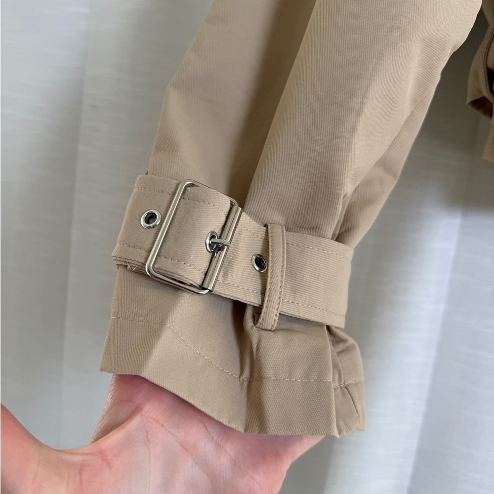 Boohoo Cropped Trench Jacket Beige Belted Short Trench Coat | NWT Size 4 - Picture 10 of 15